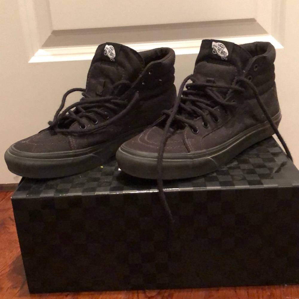 All black Vans hightop